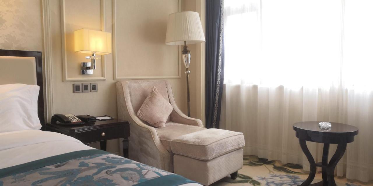 Century Palace Hotel Huizhou  Exterior foto